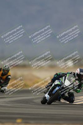 media/Nov-15-2025-Race Pace (Sat) [[8de605a2d8]]/Non Verified Riders (1st 20 Minutes)/Turn 4 (1010am)/